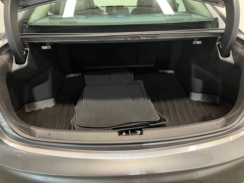 Certified 2024 Acura TLX w/ Technology Package FWD image 19
