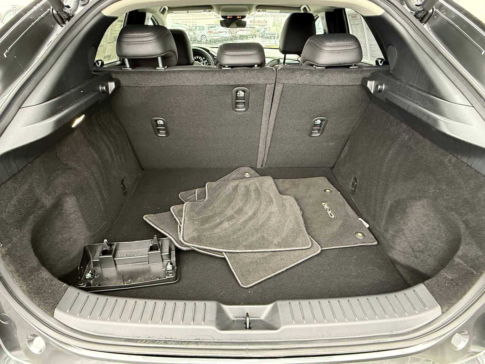 Certified 2025 MAZDA CX-30 AWD 2.5 S w/ Premium Package image 33