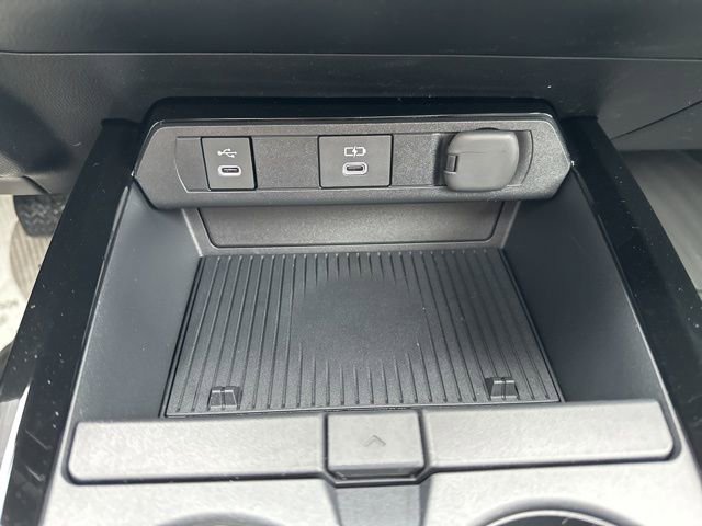 New 2026 Toyota Prius Plug-In Hybrid image 18