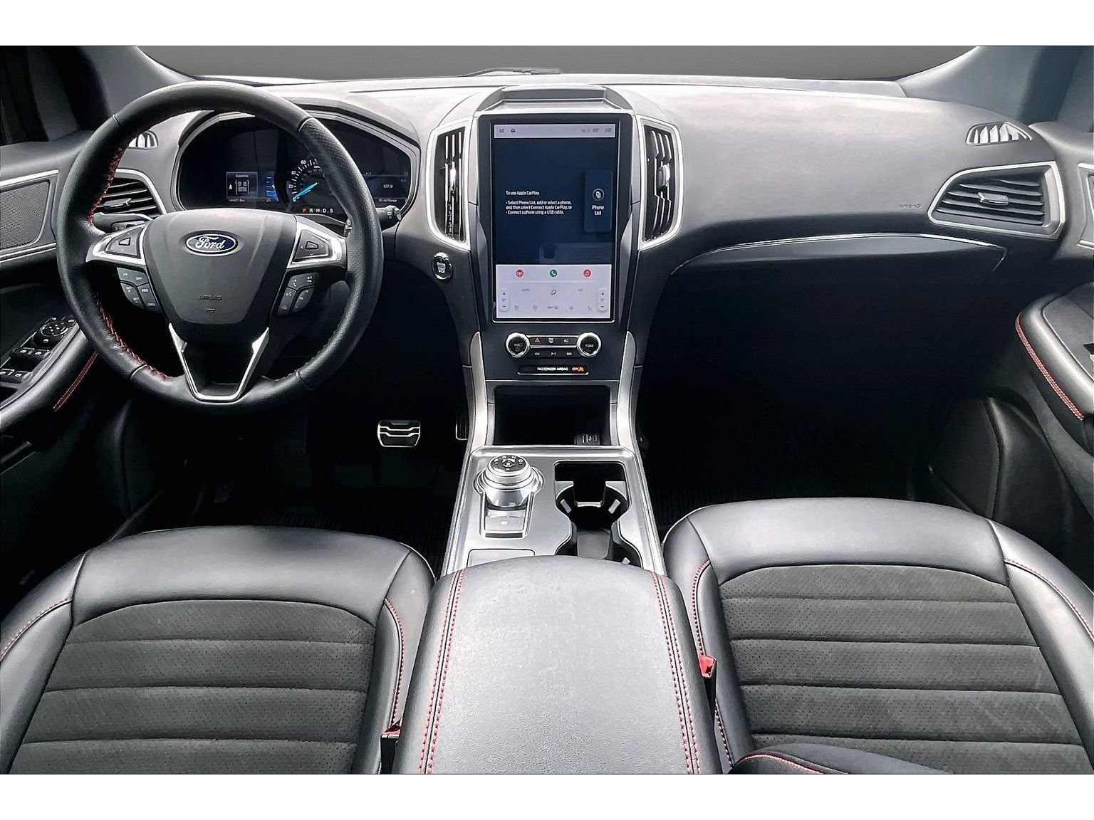 Used 2022 Ford Edge ST-Line w/ Class II Trailer Tow Package AWD/4WD image 9