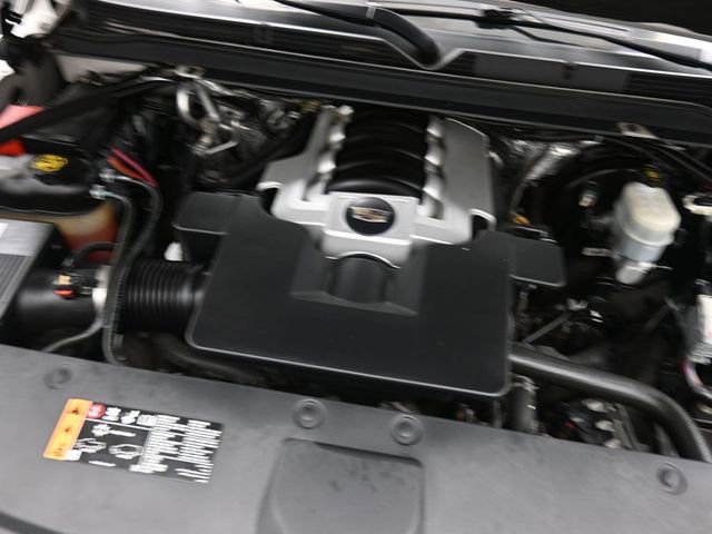 Used 2017 Cadillac Escalade Premium Luxury image 32