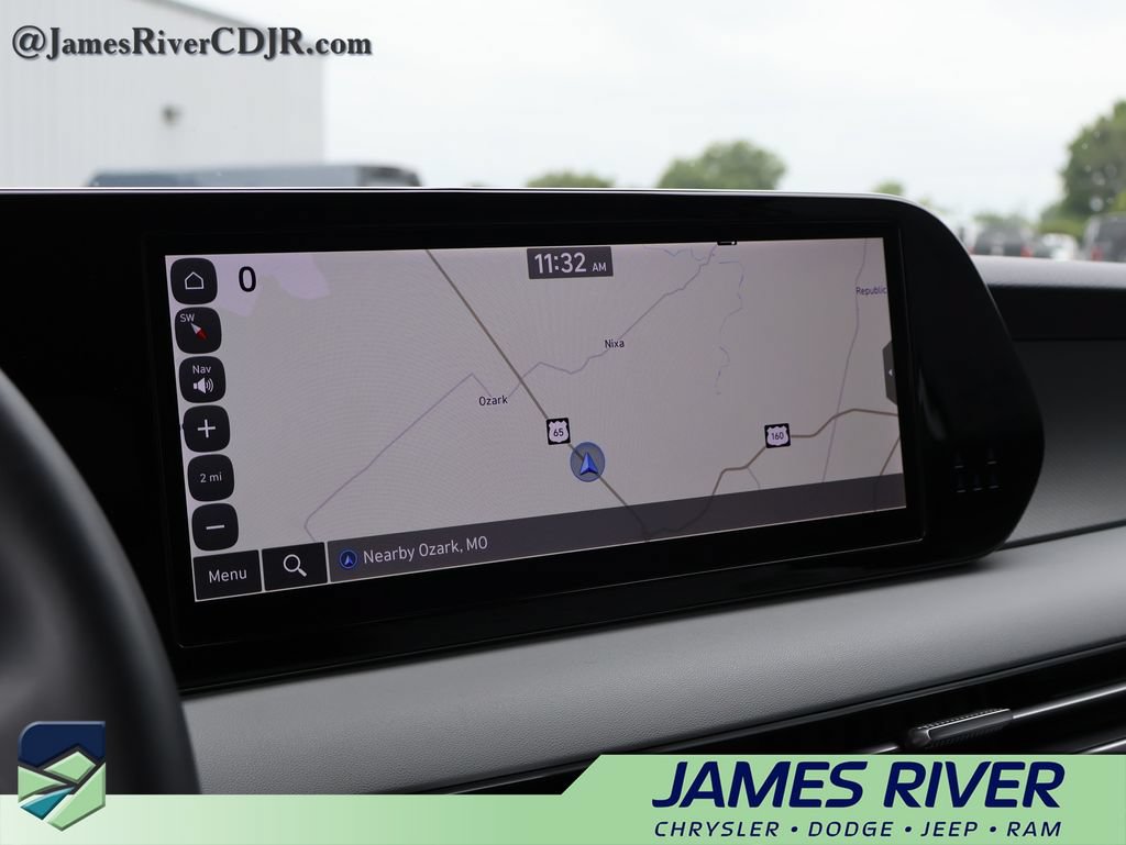Used 2025 Hyundai Palisade SEL FWD image 36