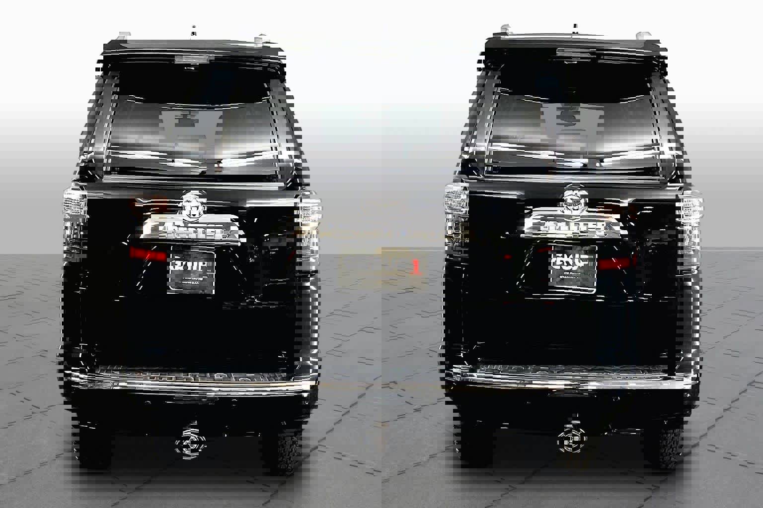 Used 2019 Toyota 4Runner Limited AWD/4WD image 5