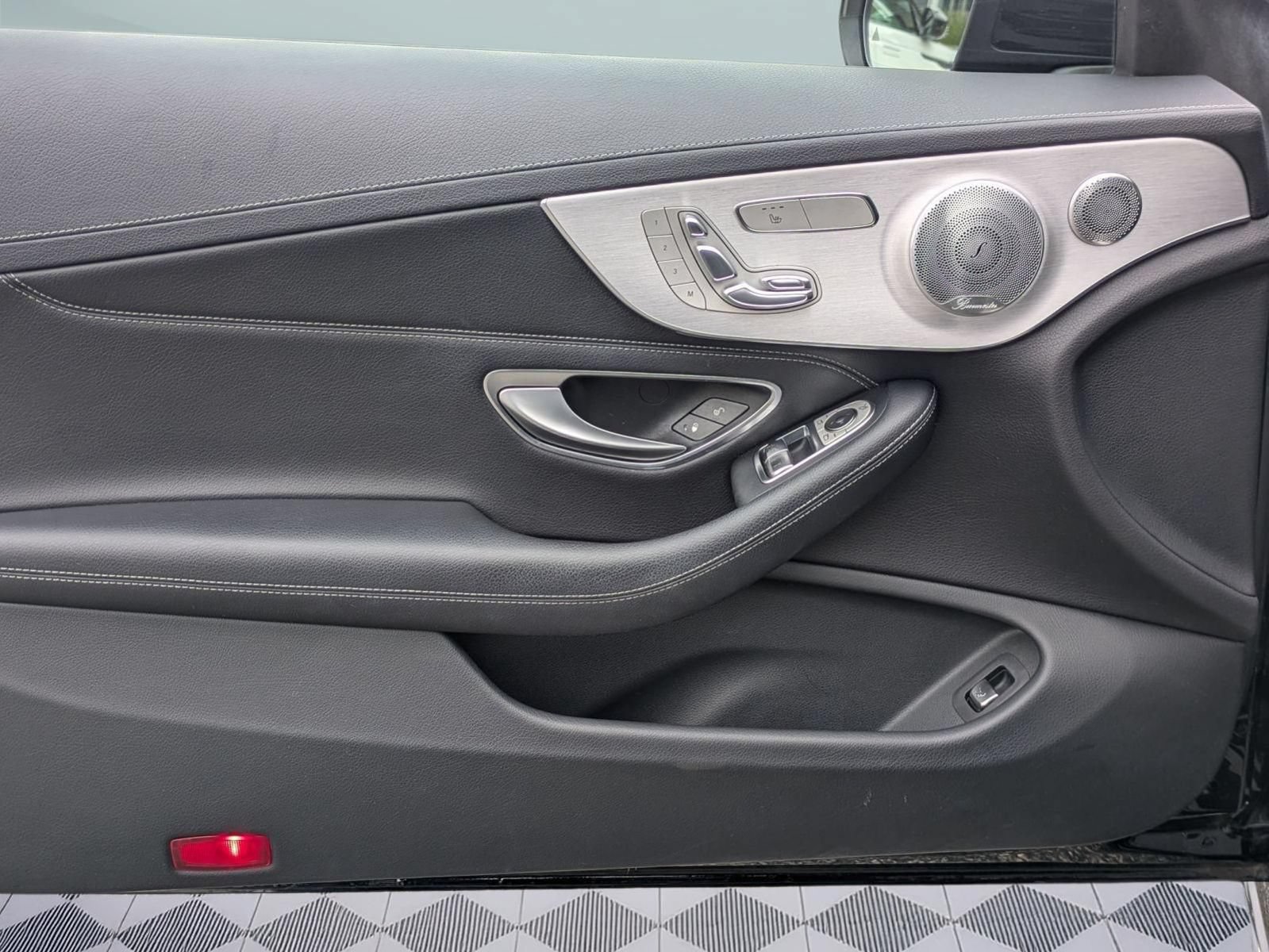Used 2017 Mercedes-Benz C 300 Coupe image 11