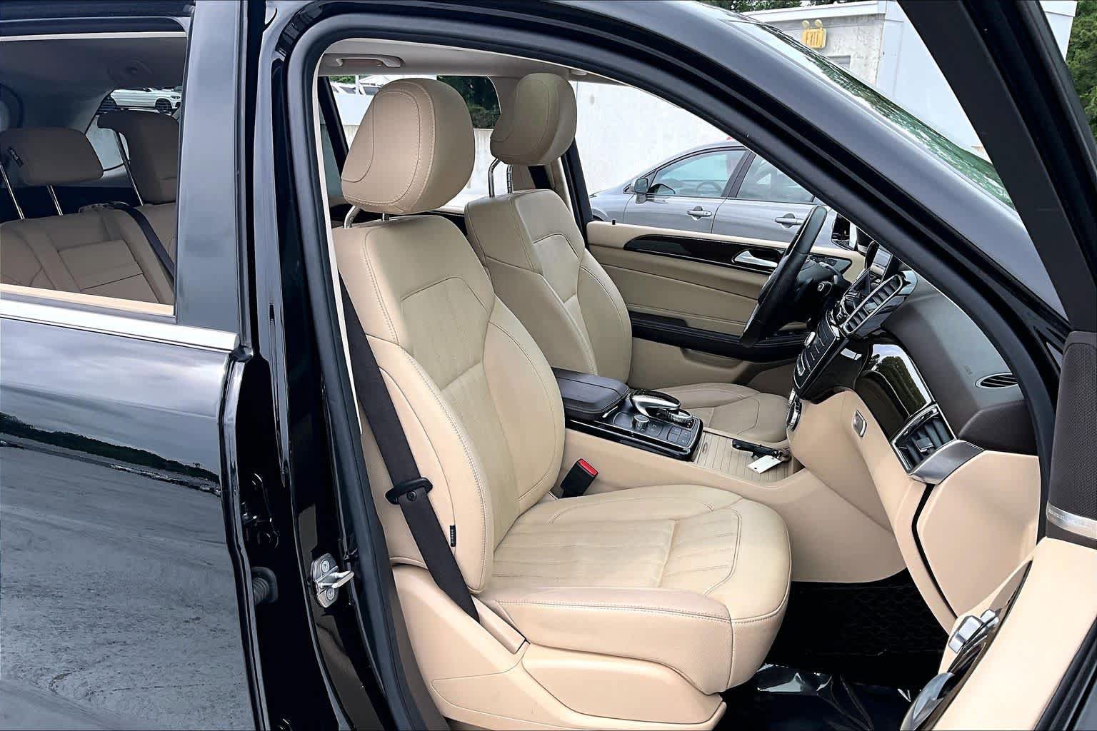 Used 2018 Mercedes-Benz GLE 350 4MATIC image 9