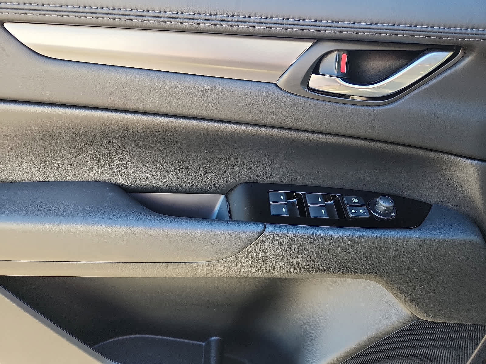 Used 2022 MAZDA CX-5 AWD 2.5 S w/ Select Package image 15