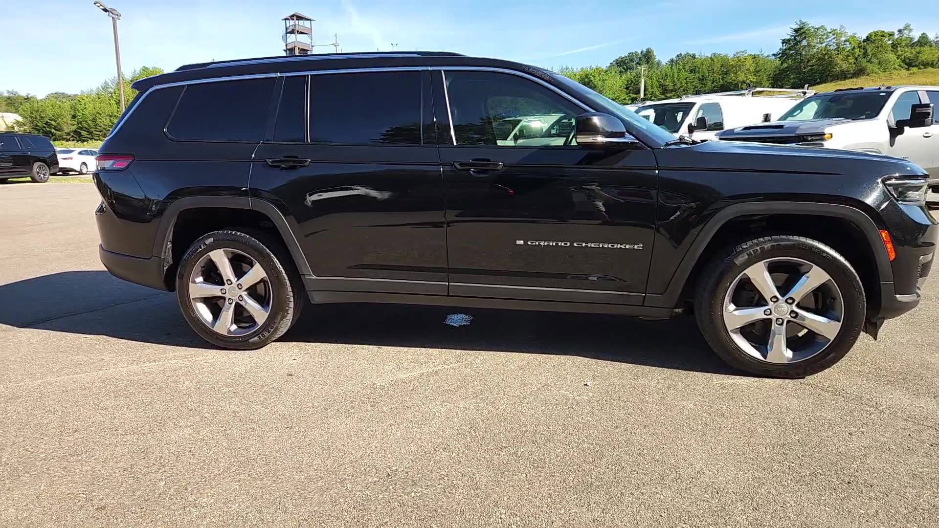 Used 2021 Jeep Grand Cherokee L Limited image 18