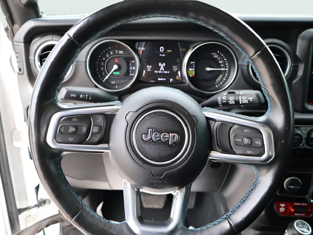 Used 2022 Jeep Wrangler Unlimited Rubicon 4xe w/ Cold Weather Group AWD/4WD image 31