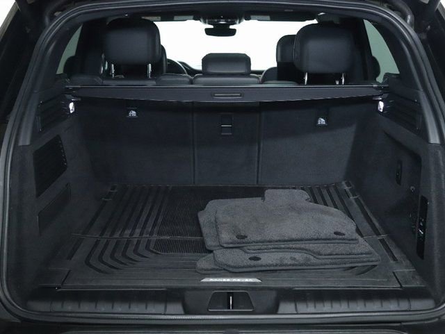 Certified 2023 Land Rover Range Rover Sport SE image 36