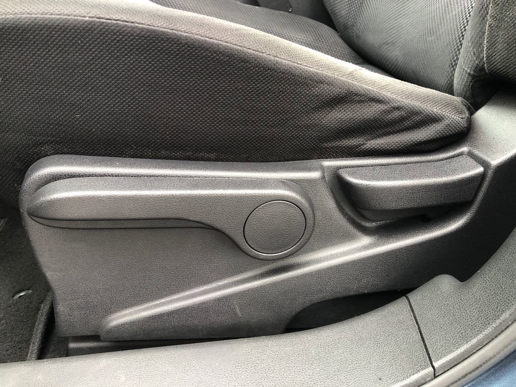 Used 2014 Nissan Rogue S image 20