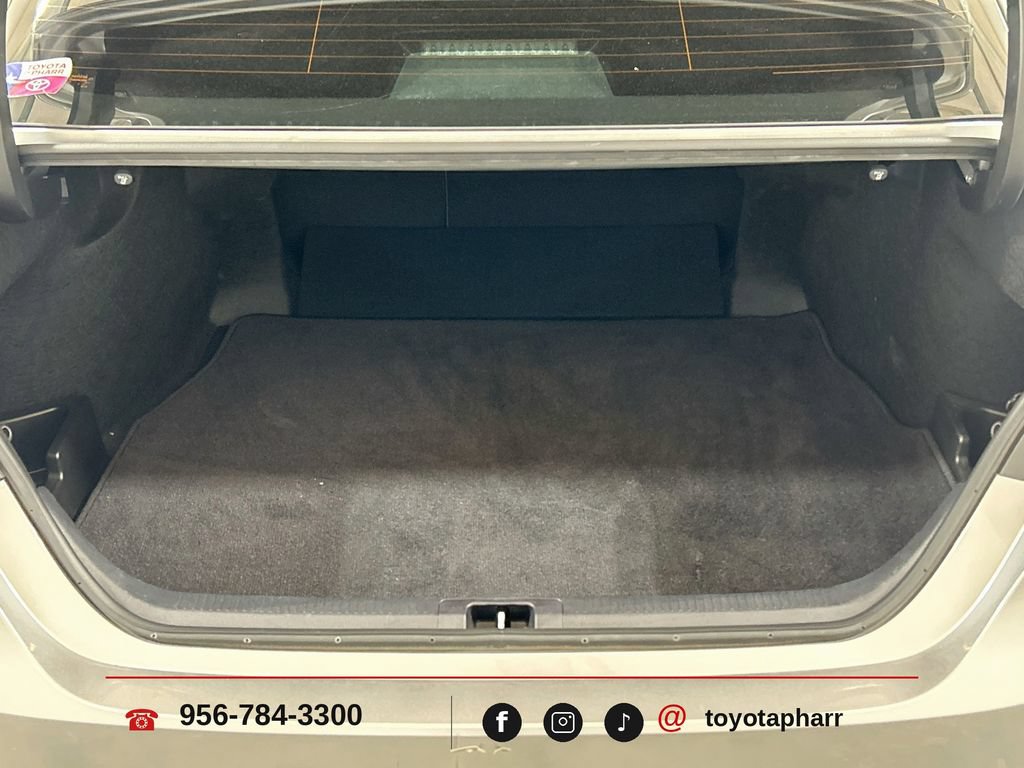 Used 2024 Toyota Camry LE w/ Convenience Package FWD image 22