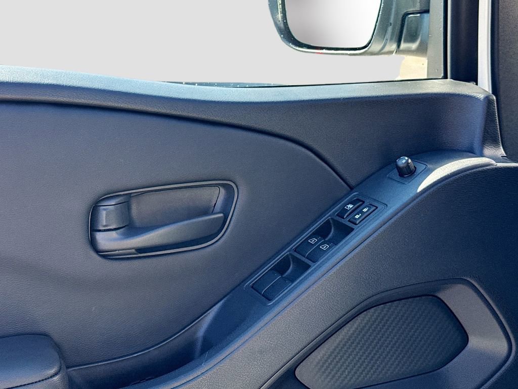 New 2026 Nissan Frontier SV image 17