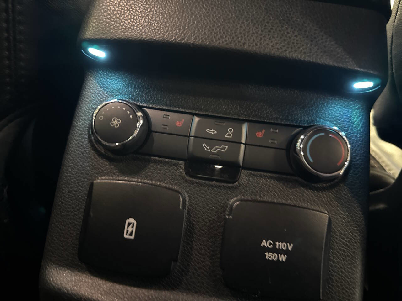 Used 2018 Ford Explorer Limited image 30