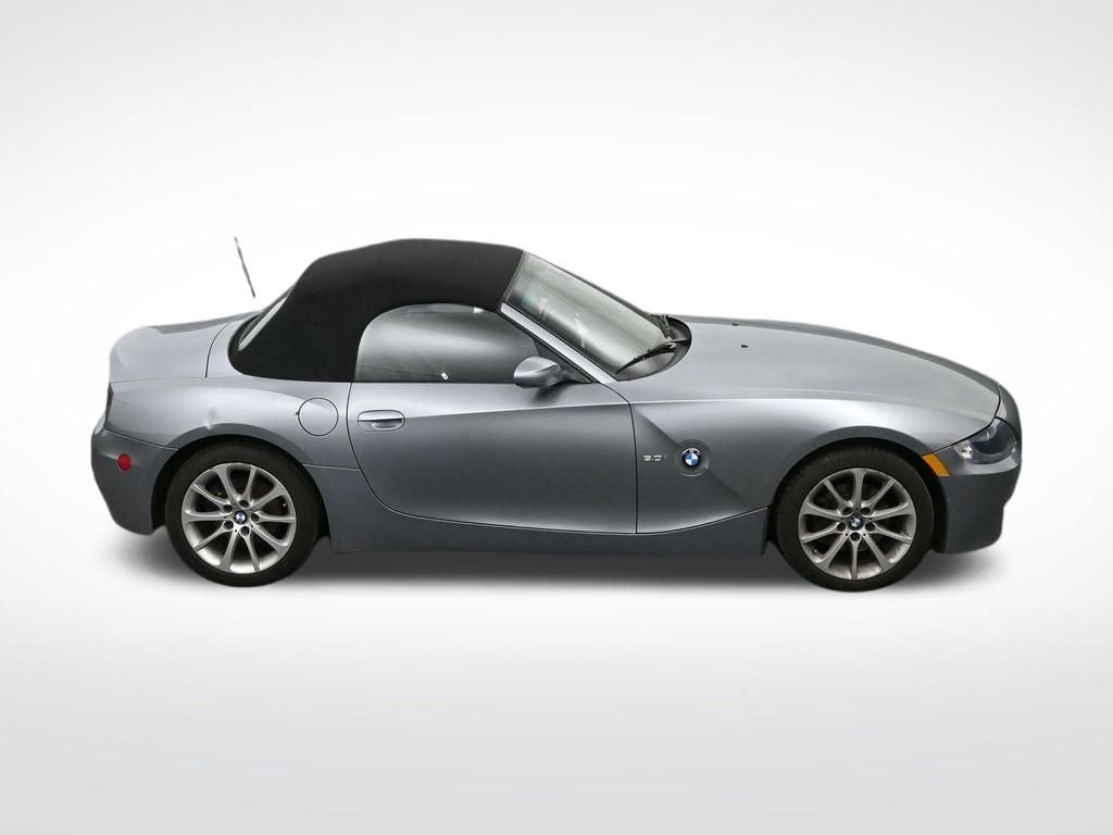 Used 2007 BMW Z4 3.0i image 17