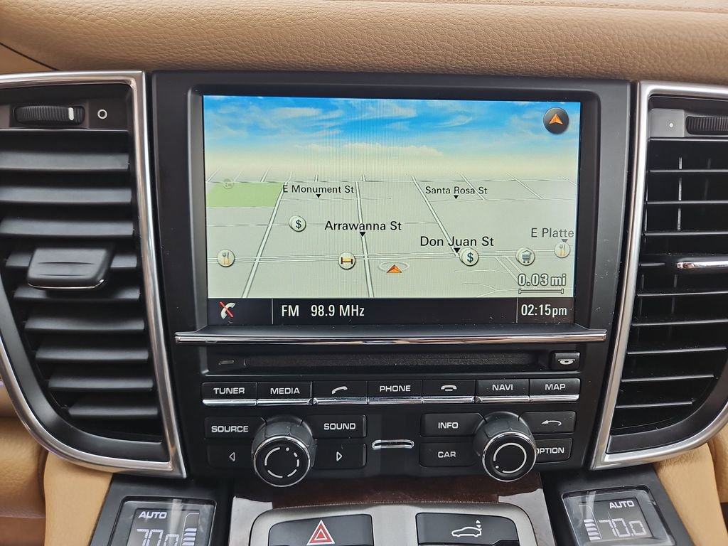 Used 2015 Porsche Panamera 4S image 19