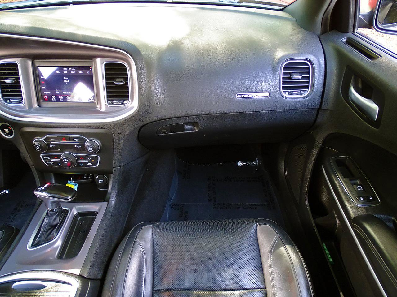 Used 2021 Dodge Charger SXT w/ Leather Interior Group RWD image 29