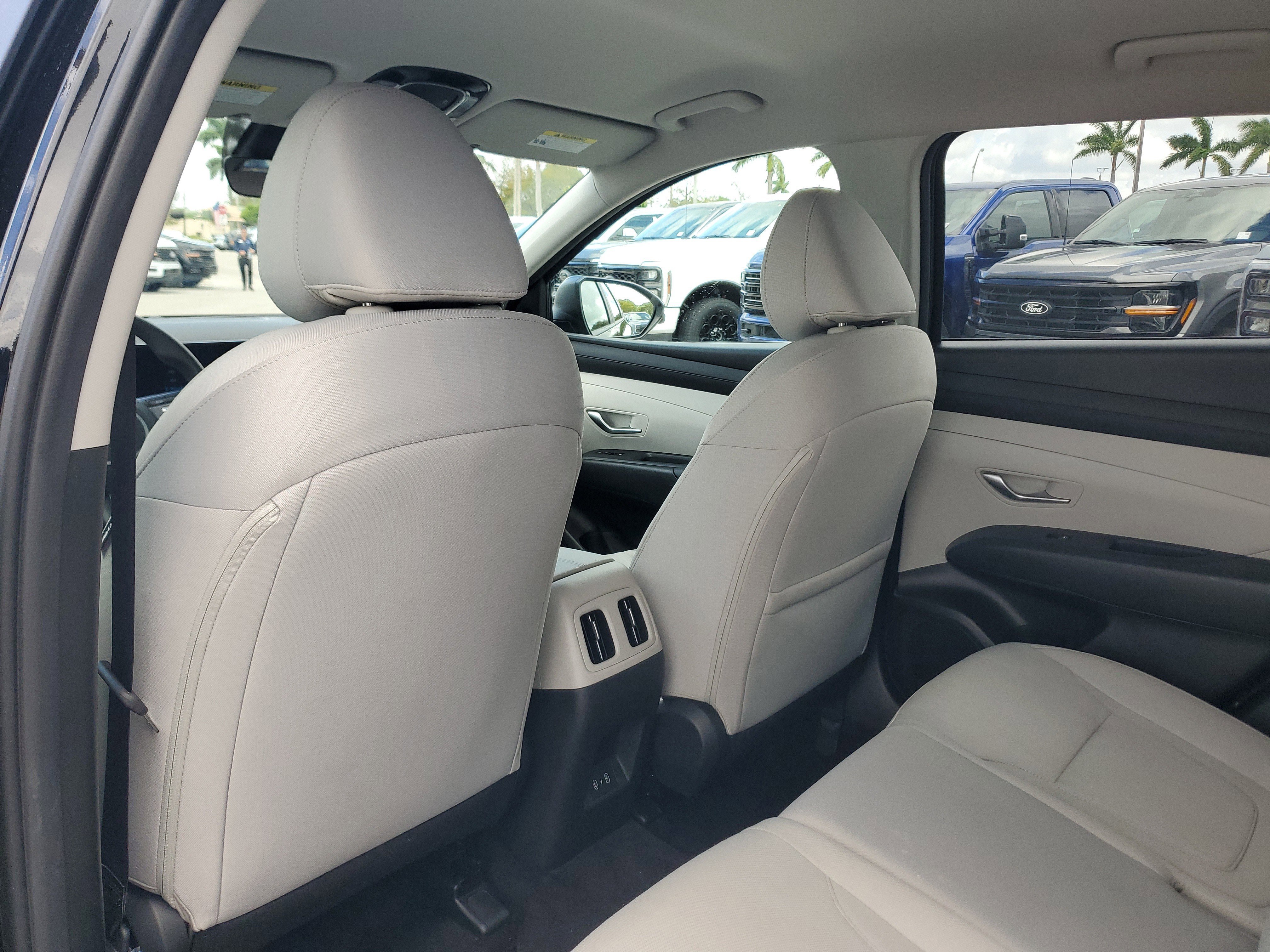 Used 2025 Hyundai Tucson SEL image 14