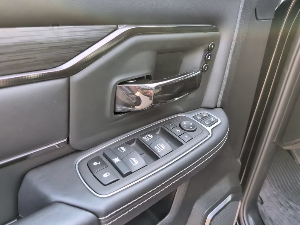 Used 2024 RAM 2500 Rebel w/ Safety Group AWD/4WD image 22