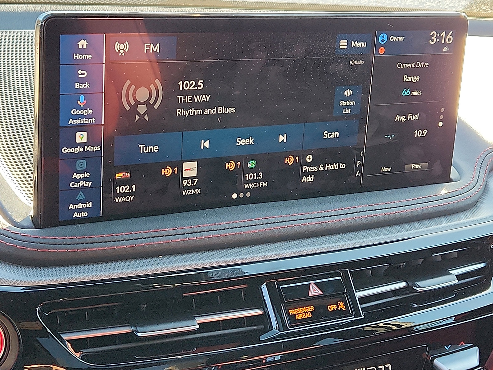 Used 2026 Acura MDX A-Spec image 17