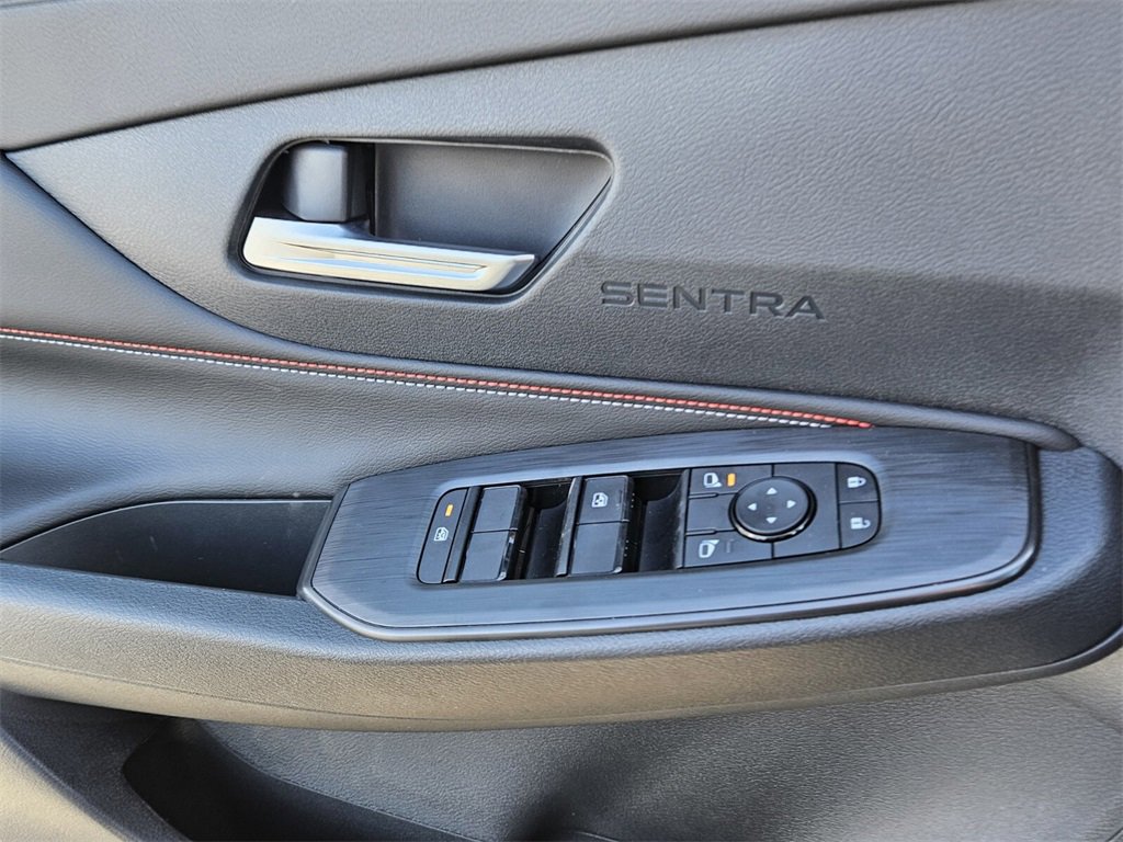 New 2026 Nissan Sentra SR image 30