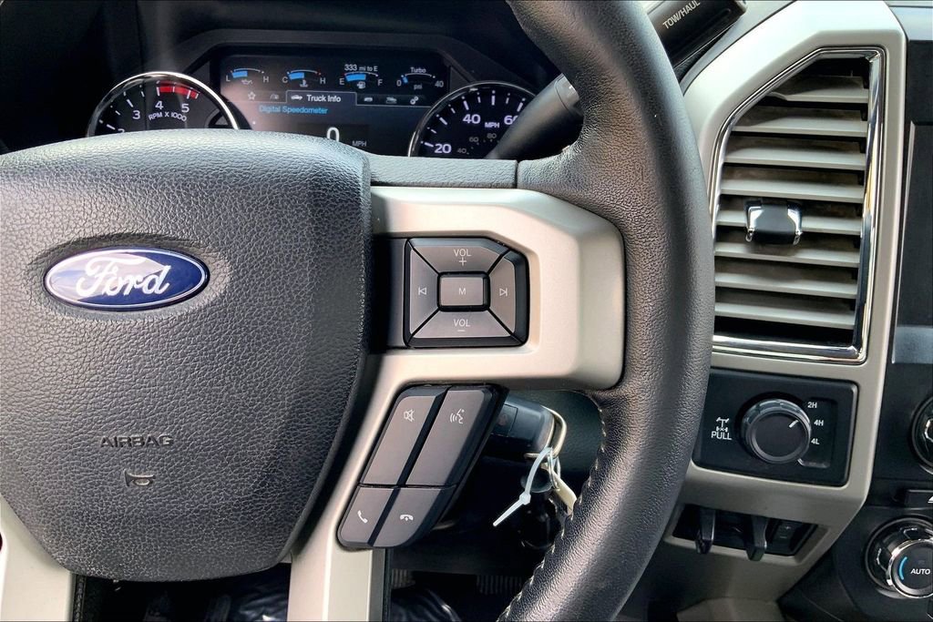 Used 2017 Ford F250 Lariat w/ Chrome Package AWD/4WD image 17