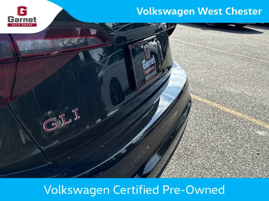 Certified 2024 Volkswagen Jetta GLI Autobahn FWD image 14