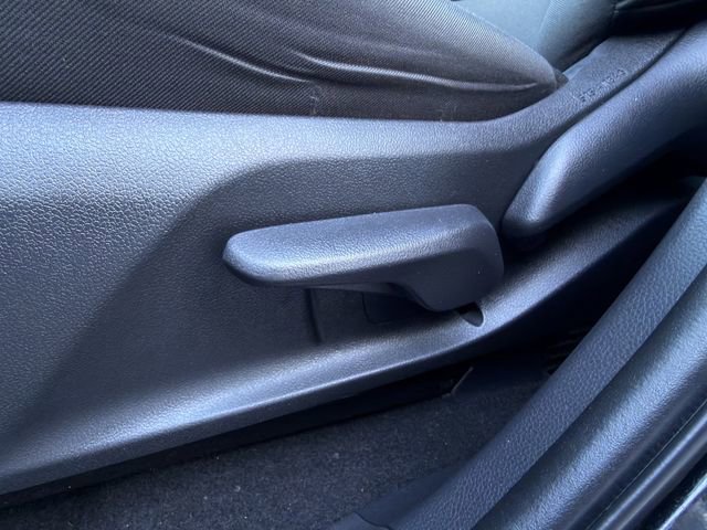 Used 2023 Toyota RAV4 LE image 23