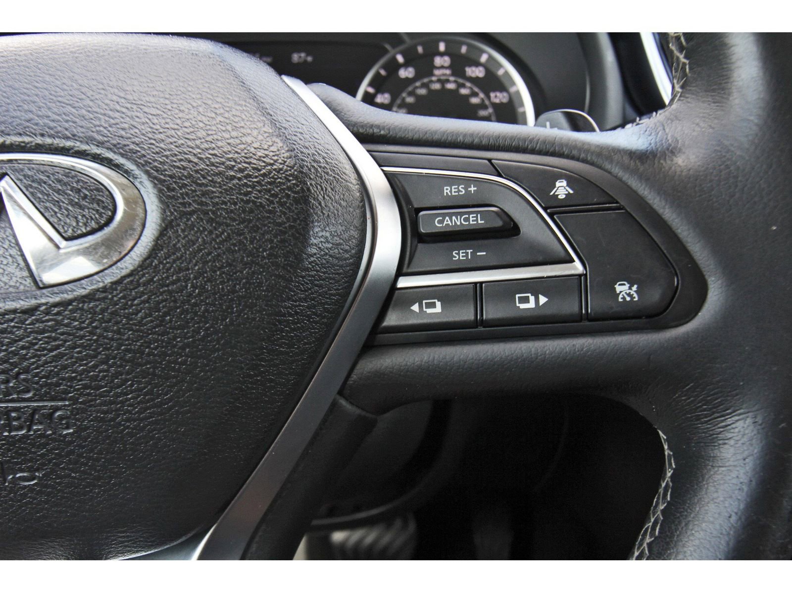 Used 2019 INFINITI QX50 Essential w/ Proassist Package image 19