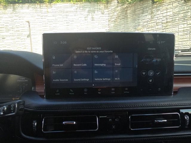 Certified 2023 Lincoln Nautilus Reserve AWD/4WD image 27