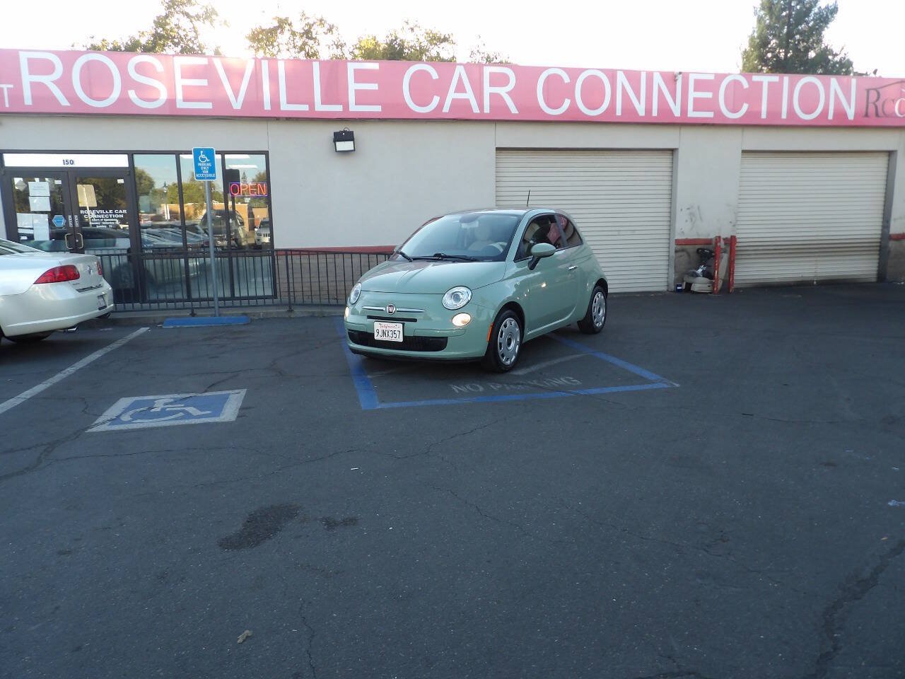 Used 2013 FIAT 500 Pop FWD image 1