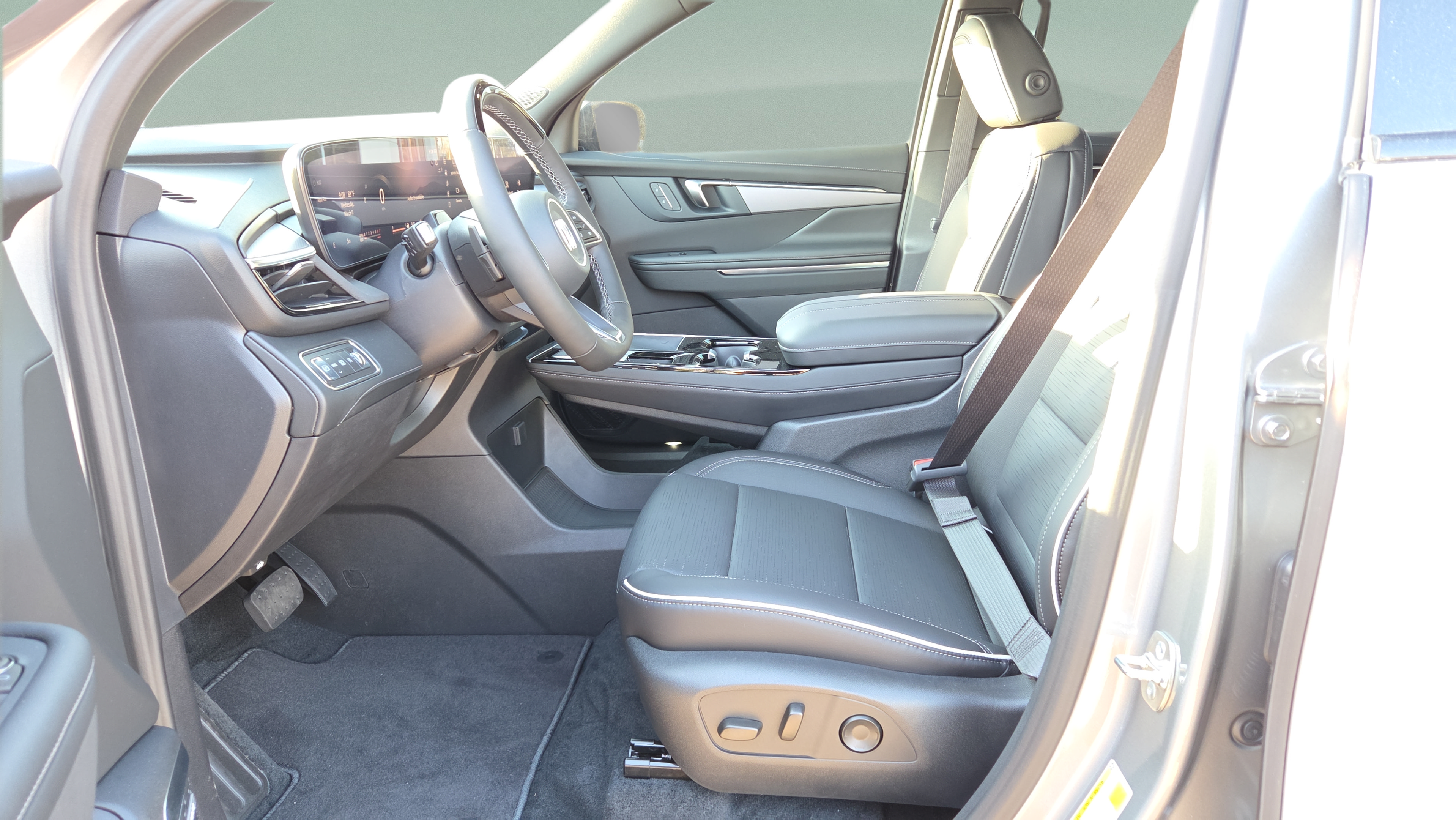 New 2026 Buick Enclave Sport Touring w/ Super Cruise Package FWD image 12