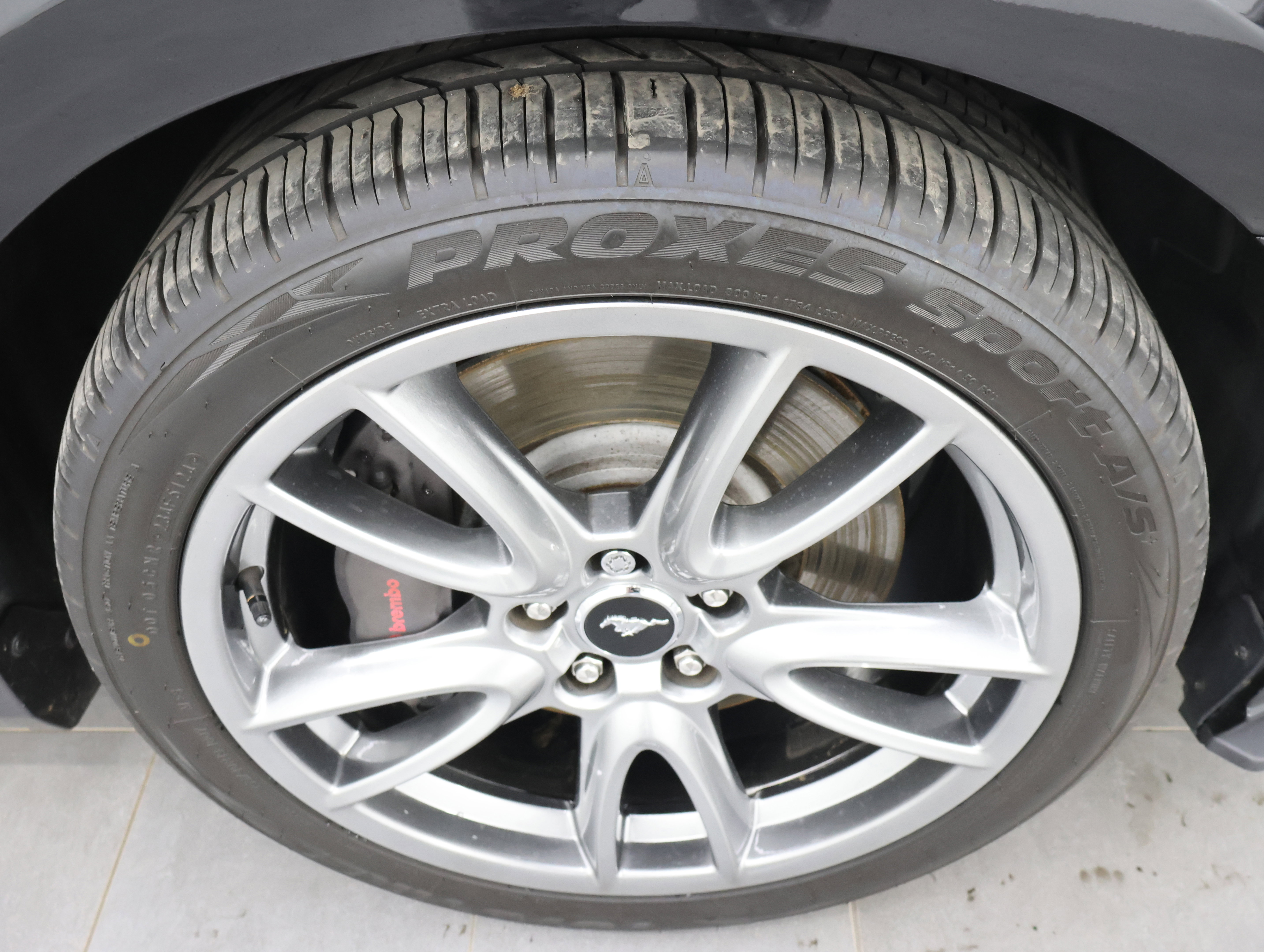 Used 2014 Ford Mustang GT Premium w/ Brembo Brake Package RWD image 3