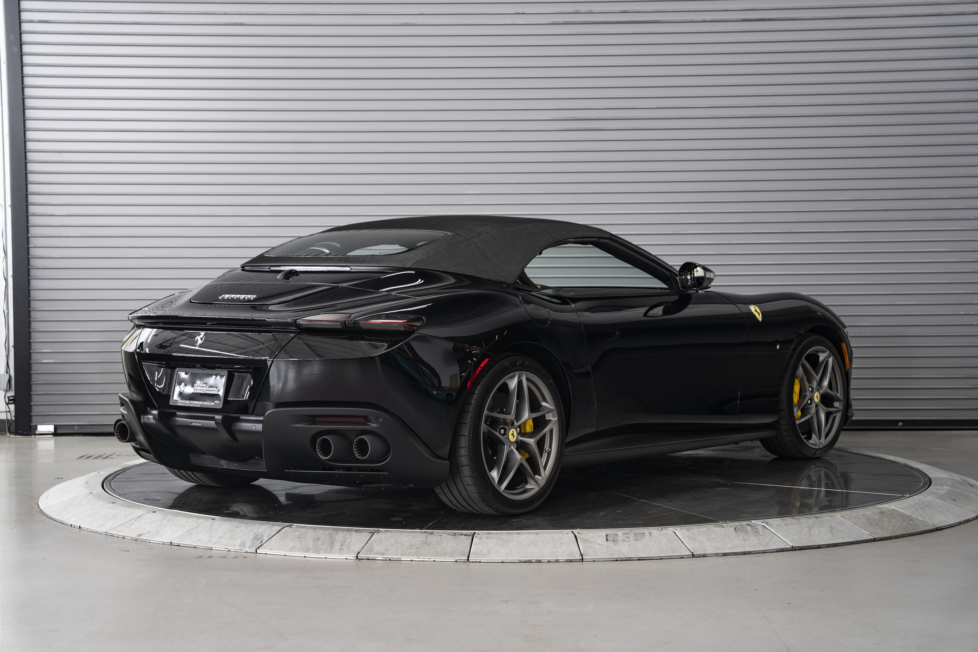 Used 2026 Ferrari Roma Spider RWD image 12