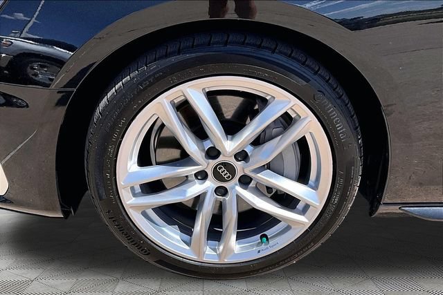 Used 2023 Audi A4 2.0T Premium w/ Convenience Package AWD/4WD image 8