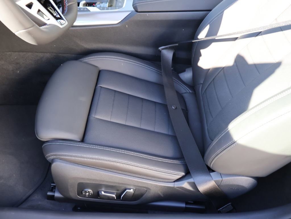 New 2026 BMW 440i xDrive Convertible w/ Premium Package image 45