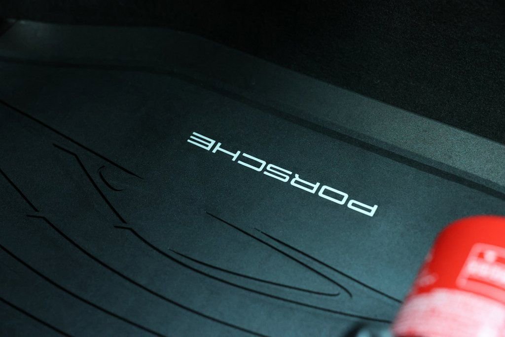 Used 2023 Porsche 718 Cayman GT4 RS image 63