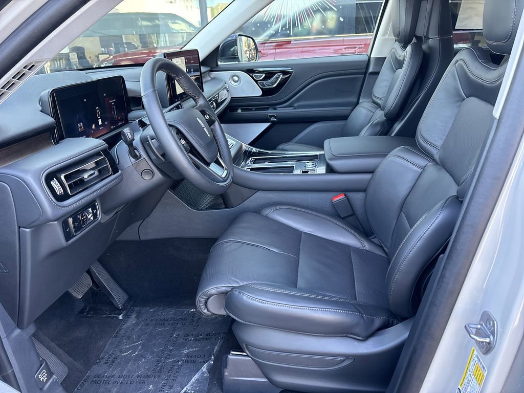 New 2025 Lincoln Aviator Reserve w/ Equipment Group 201A image 5