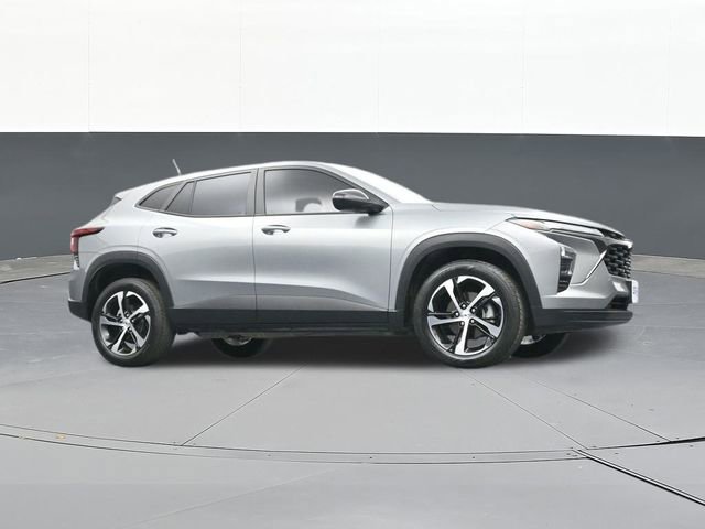 Used 2024 Chevrolet Trax RS w/ Driver Confidence Package image 48