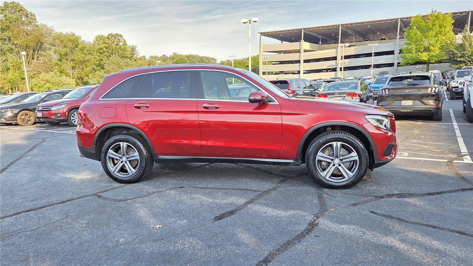 Used 2017 Mercedes-Benz GLC 300 4MATIC image 36