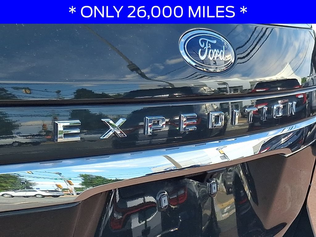 Used 2023 Ford Expedition Limited AWD/4WD image 33