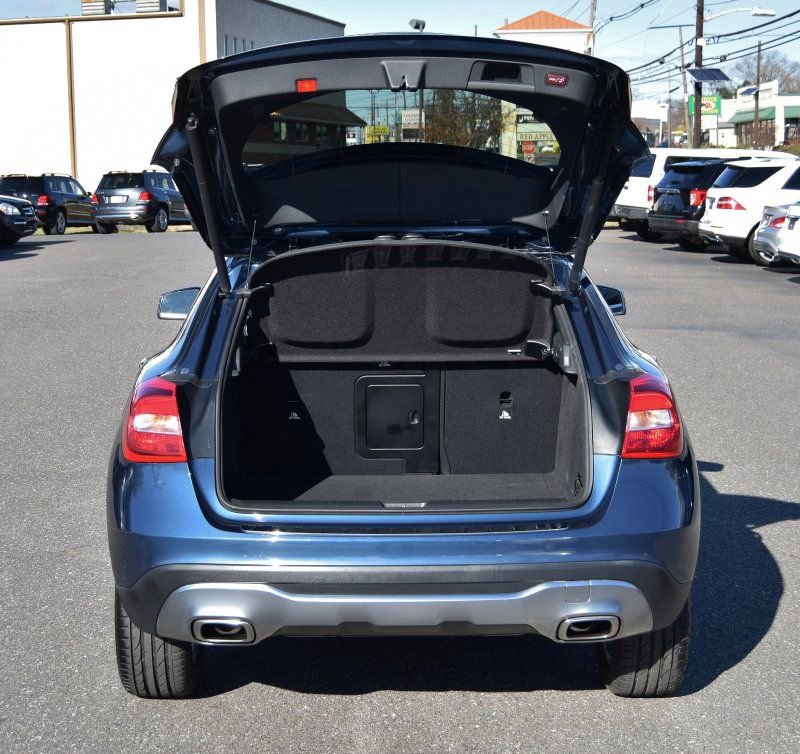 Used 2020 Mercedes-Benz GLA 250 4MATIC image 9