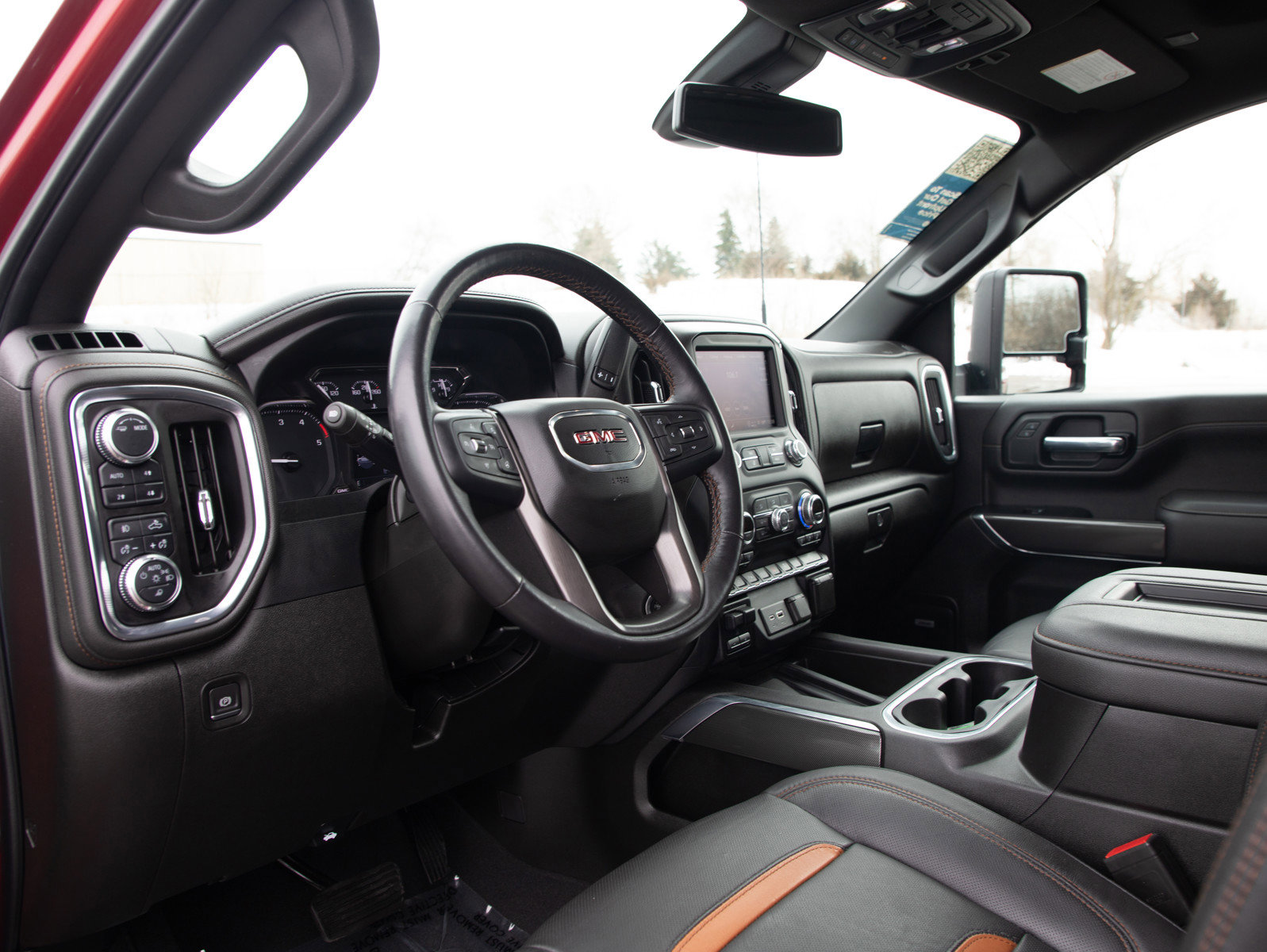 Used 2022 GMC Sierra 3500 AT4 w/ AT4 Preferred Package image 18
