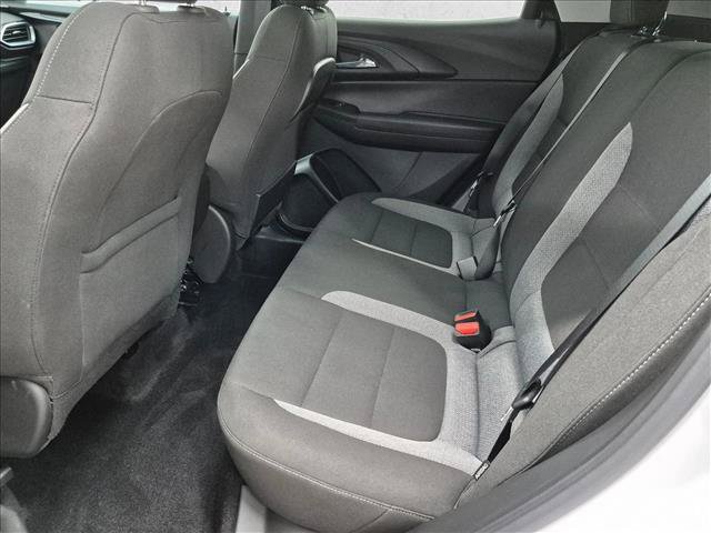 Used 2023 Chevrolet TrailBlazer LT FWD image 17