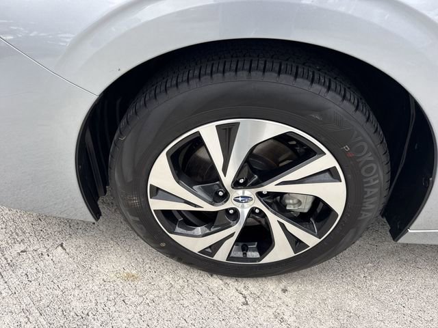 Certified 2025 Subaru Legacy Premium AWD/4WD image 10