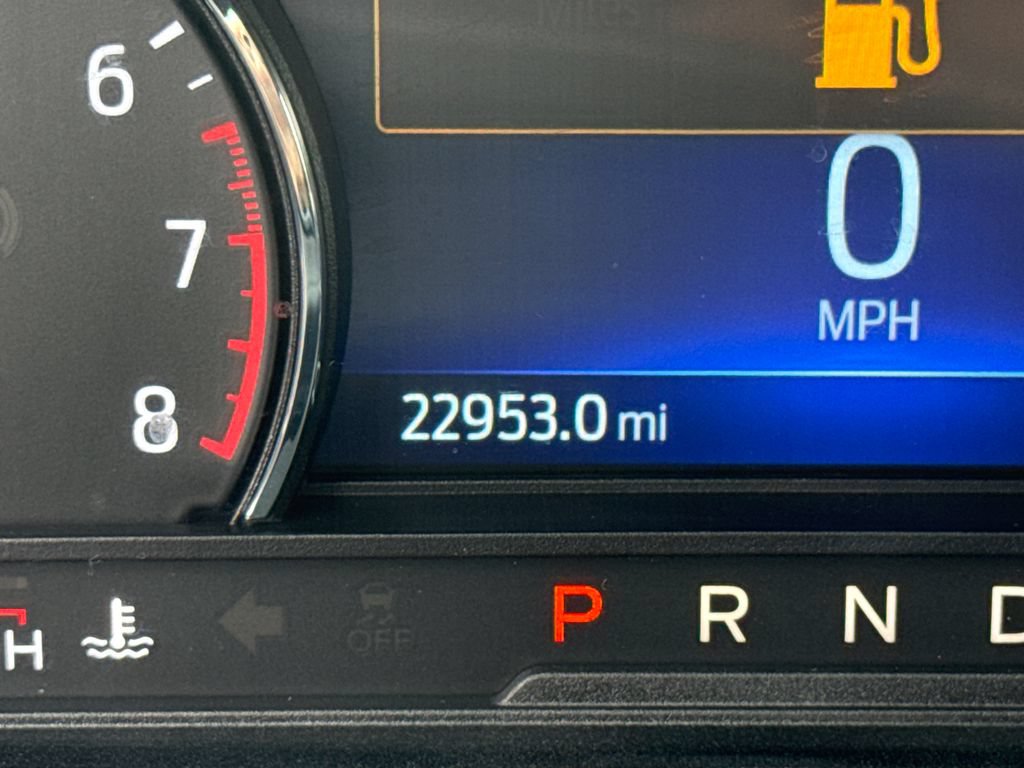Used 2023 Ford Explorer XLT w/ Equipment Group 202A AWD/4WD image 37