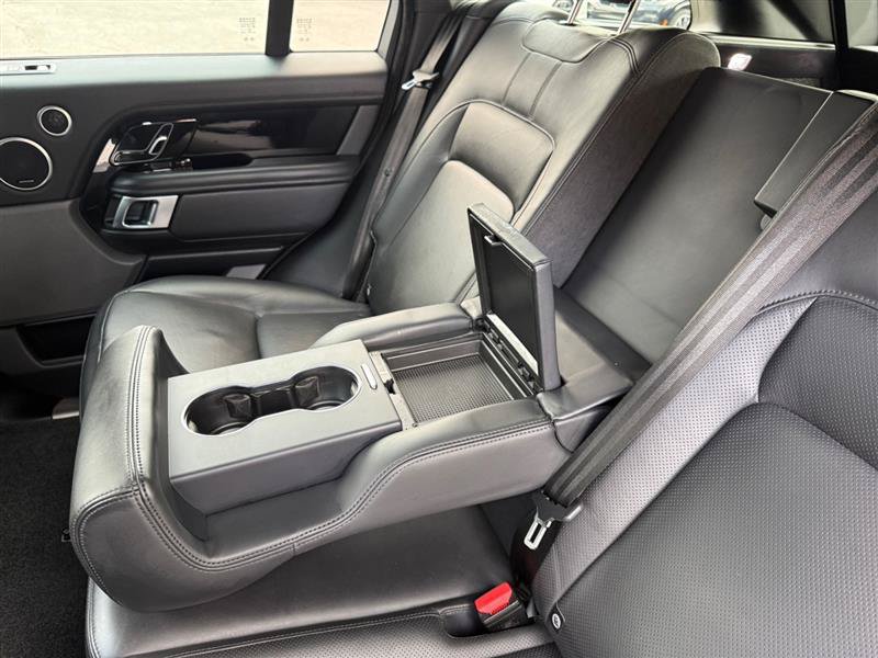 Used 2020 Land Rover Range Rover HSE AWD/4WD image 16
