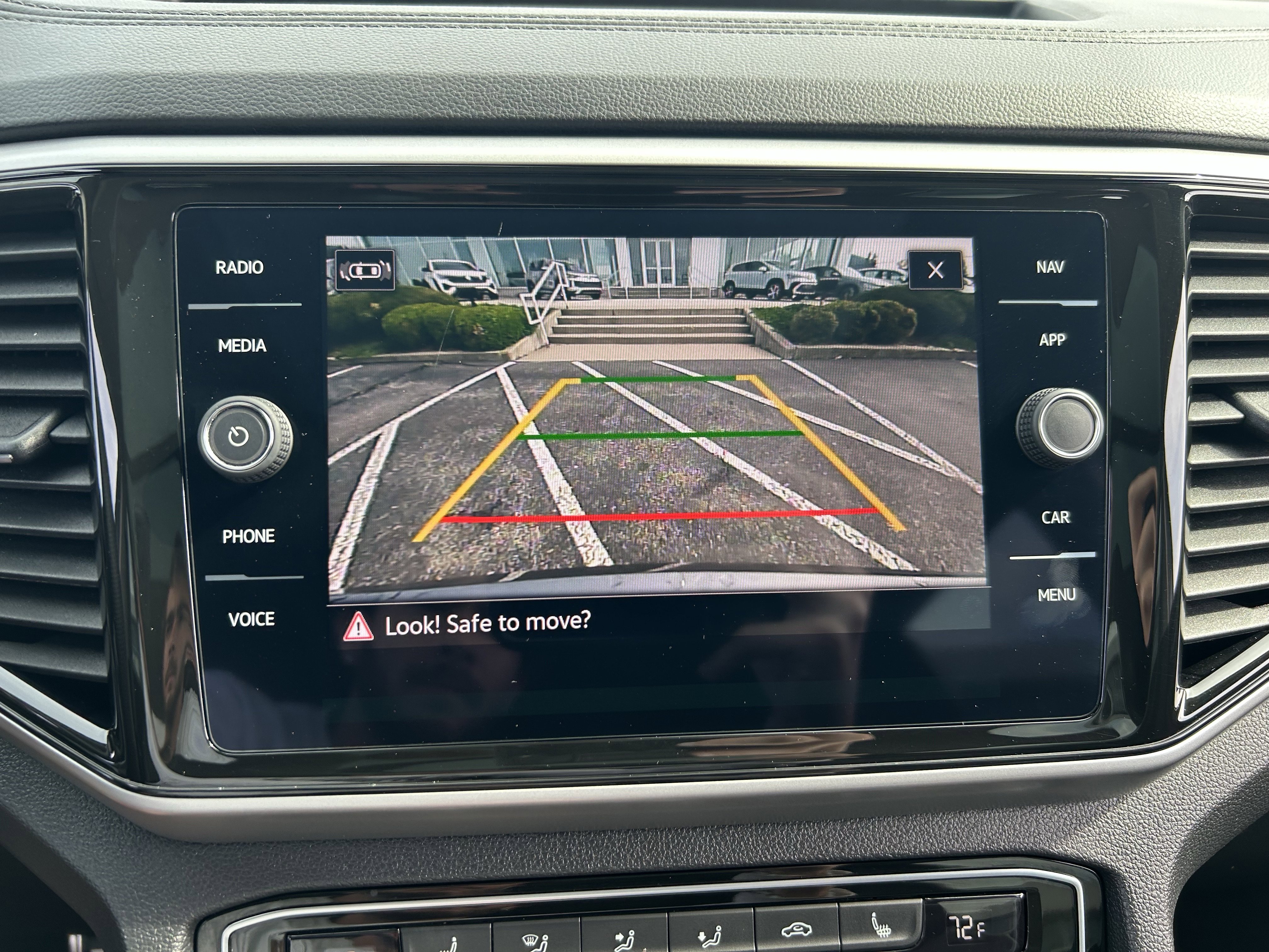 Certified 2023 Volkswagen Atlas SEL R-Line AWD/4WD image 14