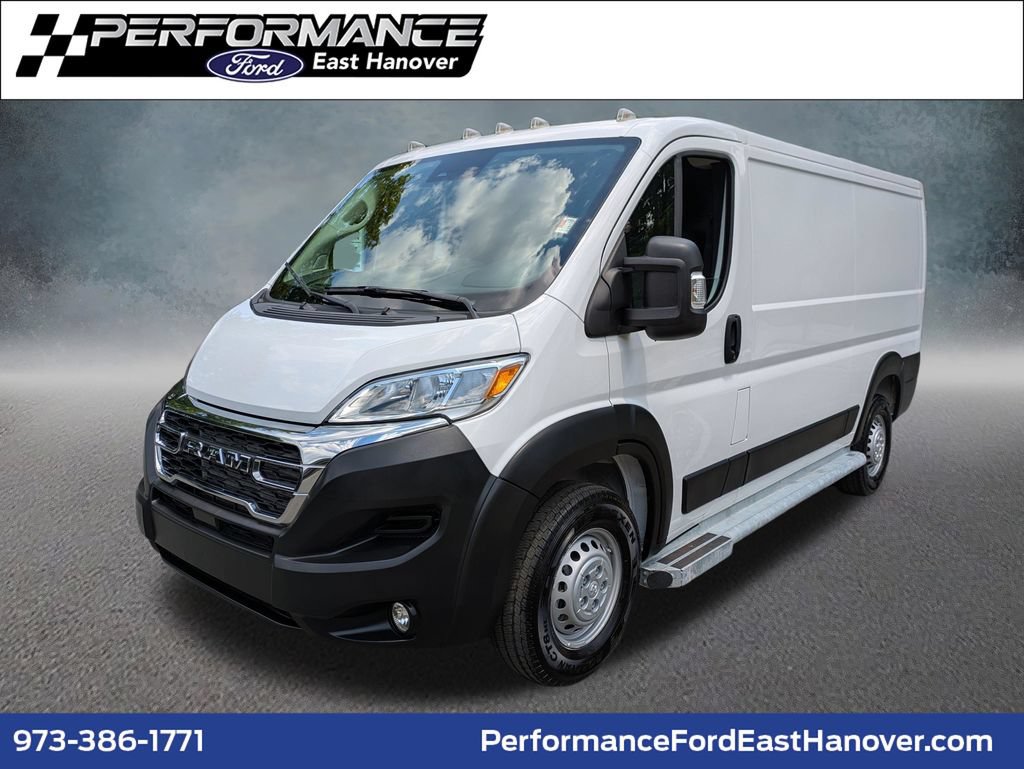 Used 2025 RAM ProMaster 2500 w/ U-Haul Equipment Group FWD 360° Tour