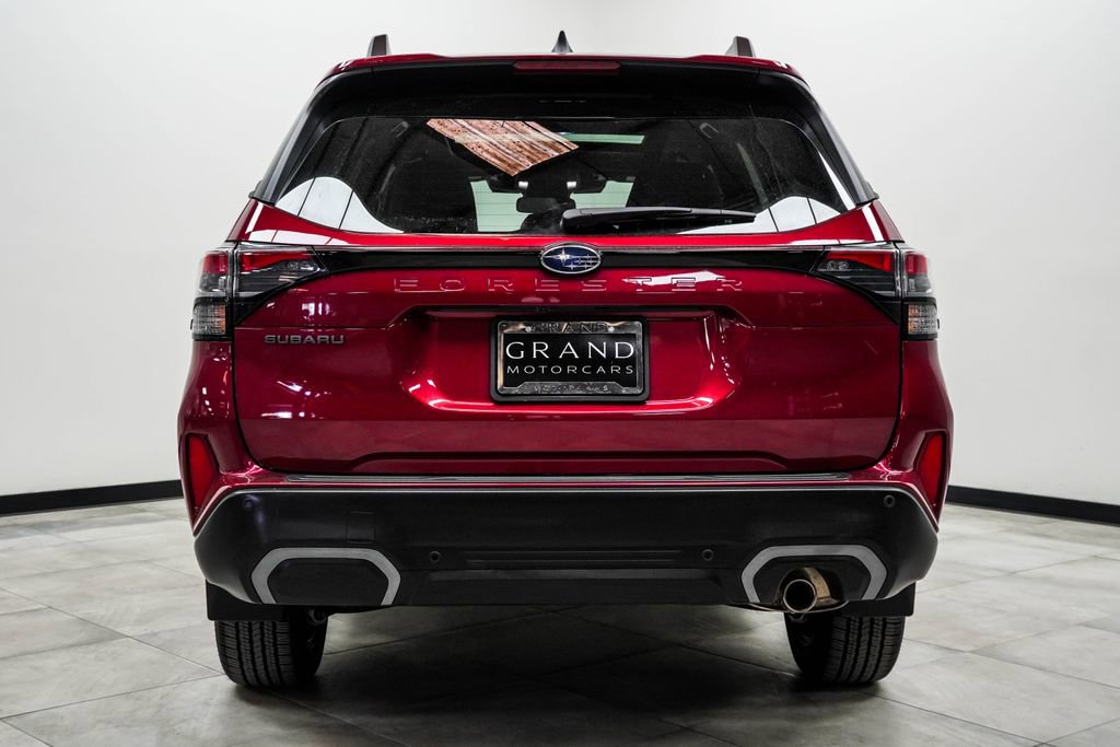 Used 2025 Subaru Forester Limited image 9