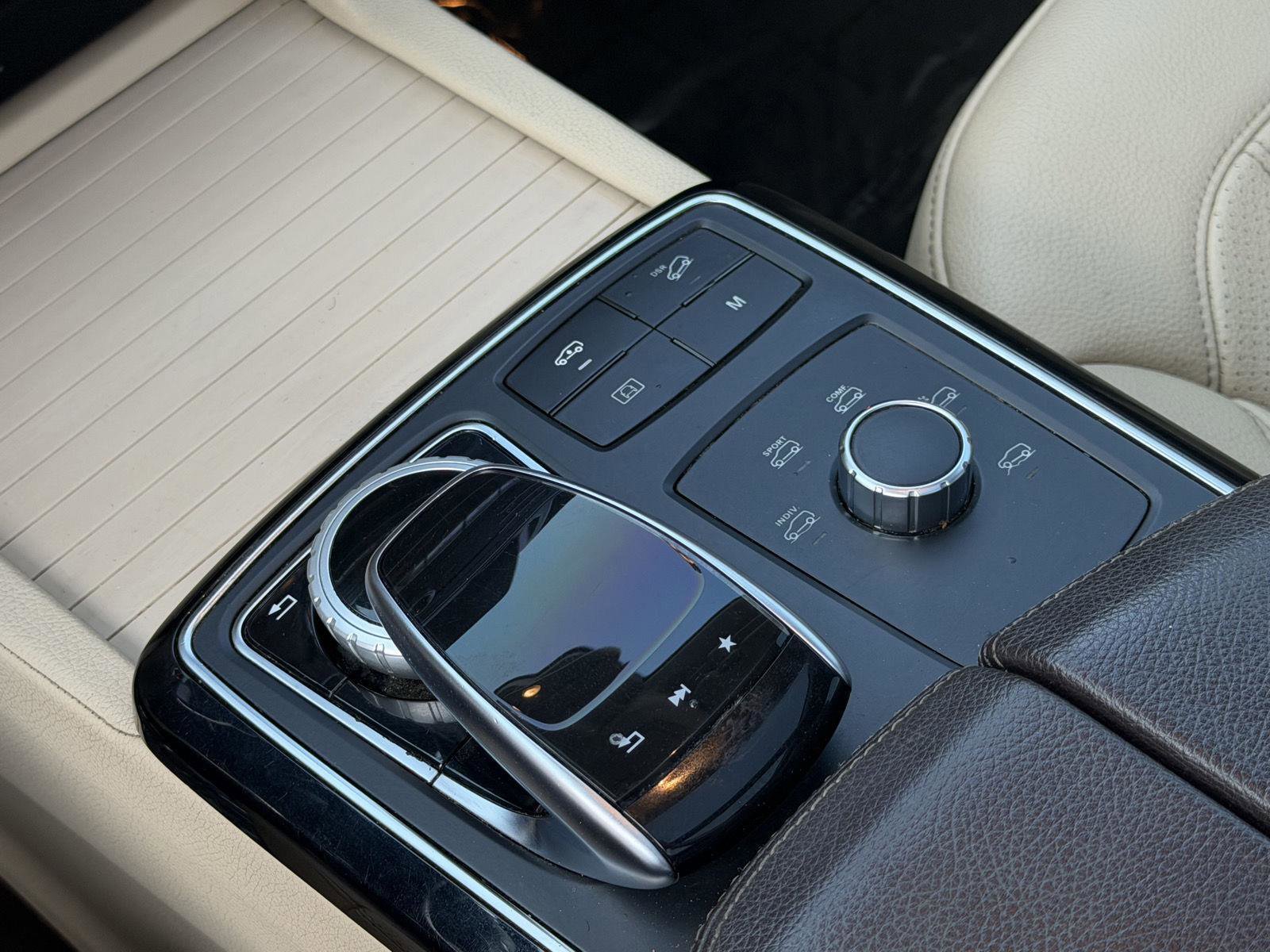 Used 2017 Mercedes-Benz GLS 450 4MATIC w/ Premium Package image 24